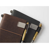 TRAVELER'S COMPANY 016 Pen Holder (M) Brown