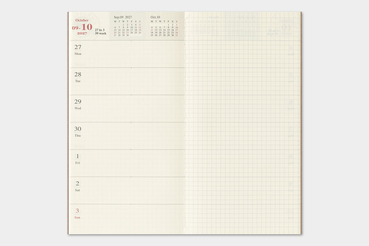 TRAVELER'S notebook 2027 Weekly + Memo Diary (Regular Size)

Welcome the upcoming year in high spirits with TRAVELER'S notebook 2027 Diary lineup where each notebook becomes unique by adding your personal flare!