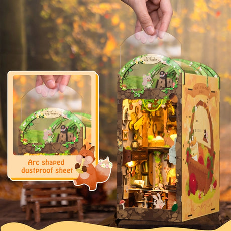 Book Nook Kit: Mole's Apartment with Dust Cover