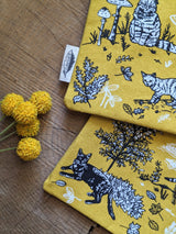 Outside Cats Zippered Pouch