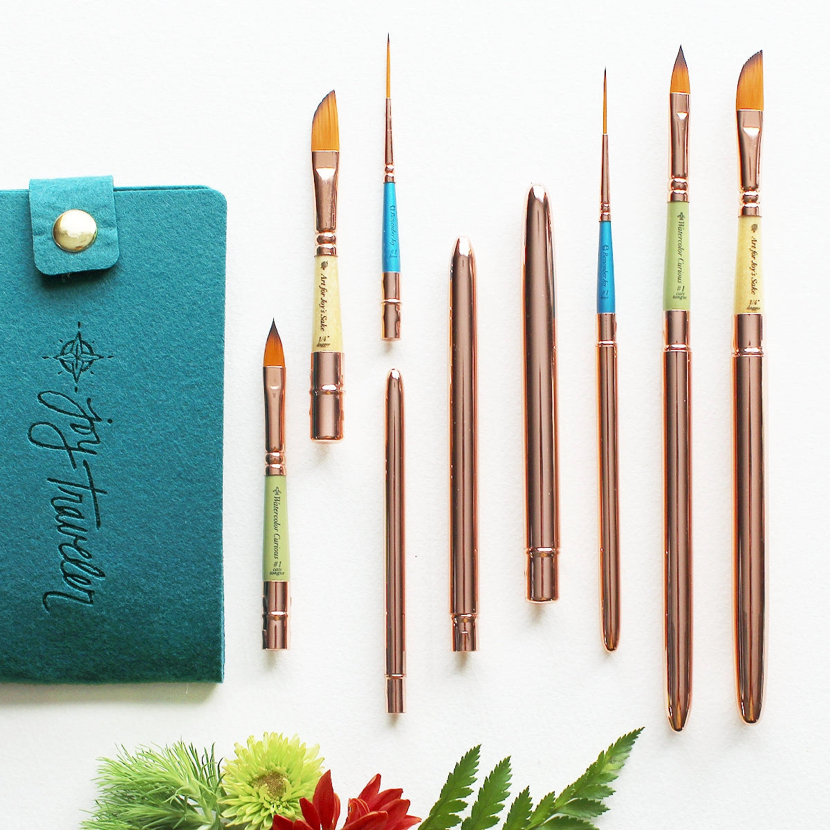 The Joy Traveler Travel Brush Set