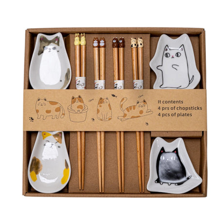 This adorable box set includes 4 sets of chopsticks and sauce dishes.

Size: Chopsticks 9 inch, Cat Sauce Dish 4 inch L
Material: Bamboo and Ceramic
Origin: China