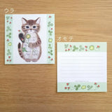 Featuring charming watercolor of cats with flowers and plants from Japanese illustrator 4legs

It is a convenient size that is not too big or too small.&nbsp;Please use it&nbsp;as a communication tool for small thank you and announcements.&nbsp;There are no lines on the front side, so&nbsp;you can use it freely as&nbsp;a shop card or business card&nbsp;with stamps and stickers&nbsp;as well as memos and letters.&nbsp;It is a great gift for people who like paper.&nbsp;The gorgeous and gentle designs&nbsp;will