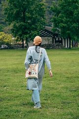 La Dolce Vita - Happy Forward Canvas Bag