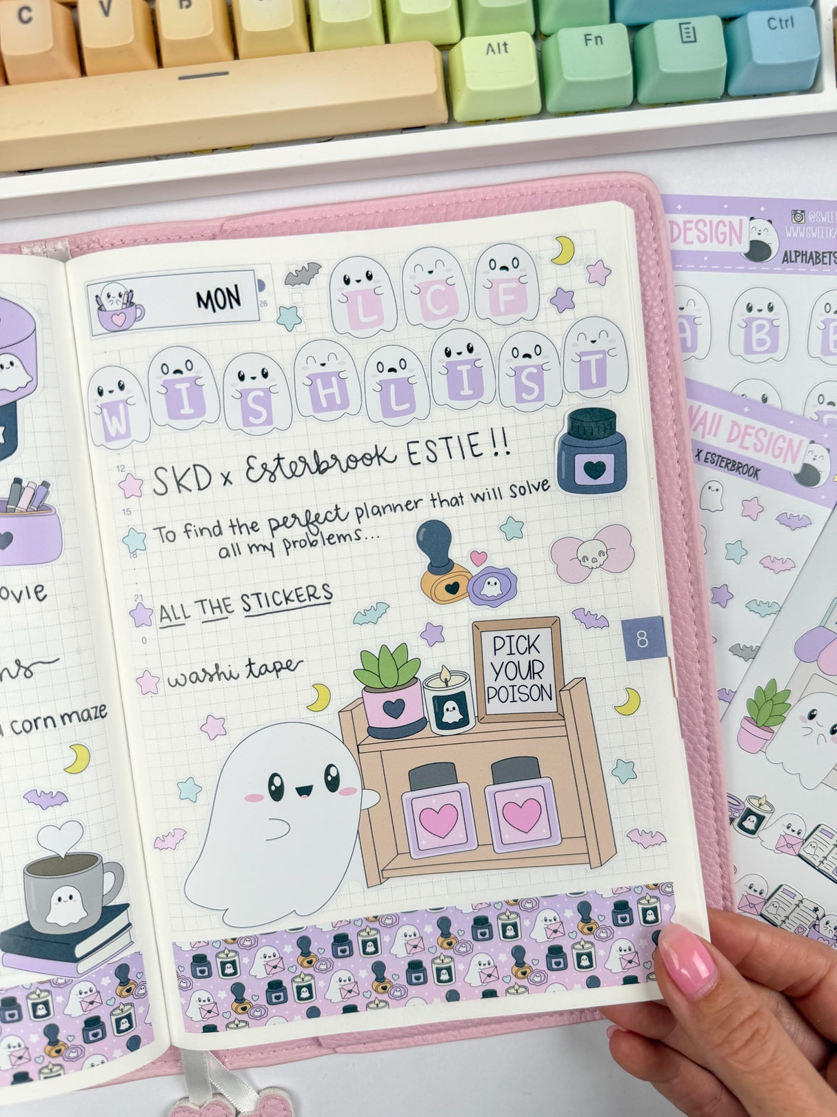 A Ghosts Guide to the Little Joys - Decorative Journaling with Sweet Kawaii Designs and Esterbrook