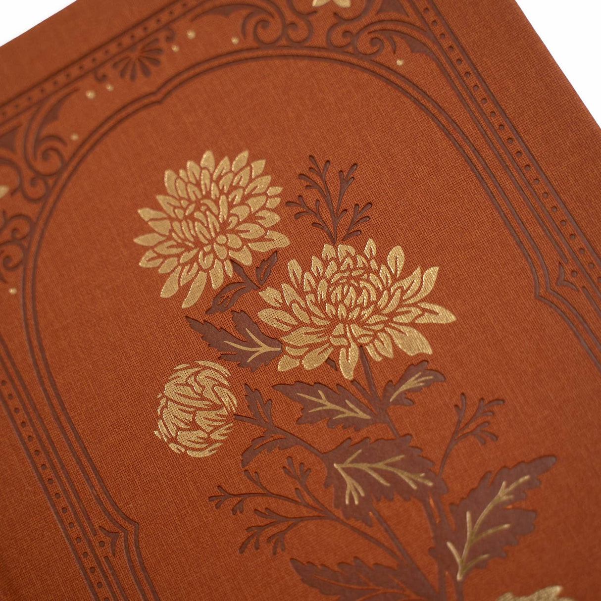 Archer and Olive Notebook: Chrysanthemum