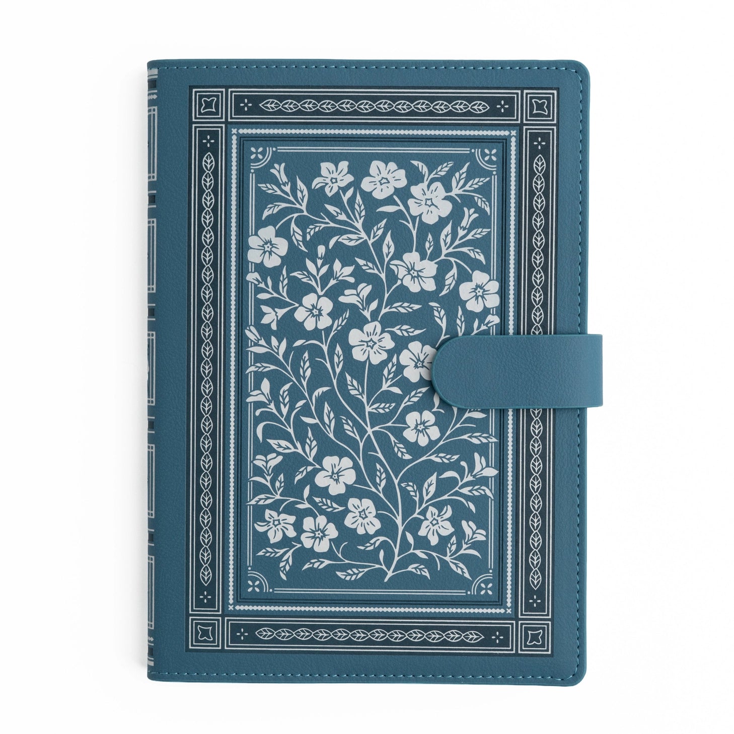 Inspired by quiet mornings and flourishing daydreams, the Wild Periwinkle Deluxe System brings a touch of calm to your daily planning ritual. Its crisp white floral design blooms across a soft periwinkle blue cover, inviting you to slow down, reset, and create a system that supports your everyday rhythm.