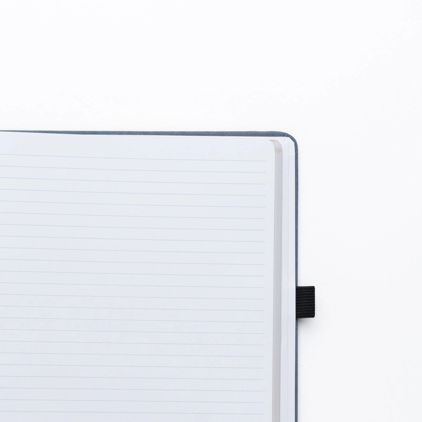 Introducing the&nbsp;Heirloom&nbsp;notebook.&nbsp;This&nbsp;Letter Sized&nbsp;notebook is truly special,&nbsp;featuring a unique full cover design. The&nbsp;intricate foliage pattern and fountain pen is&nbsp;debossed&nbsp;on a&nbsp;suede-like blue vegan leather cover,&nbsp;finished with&nbsp;a vintage&nbsp;rose gold stamping.


This notebook comes with the choice of&nbsp;Dot Grid&nbsp;or&nbsp;Lined&nbsp;pages, and is the perfect journal for a special occasion. From a memory keeping scrapbook to wedding gues