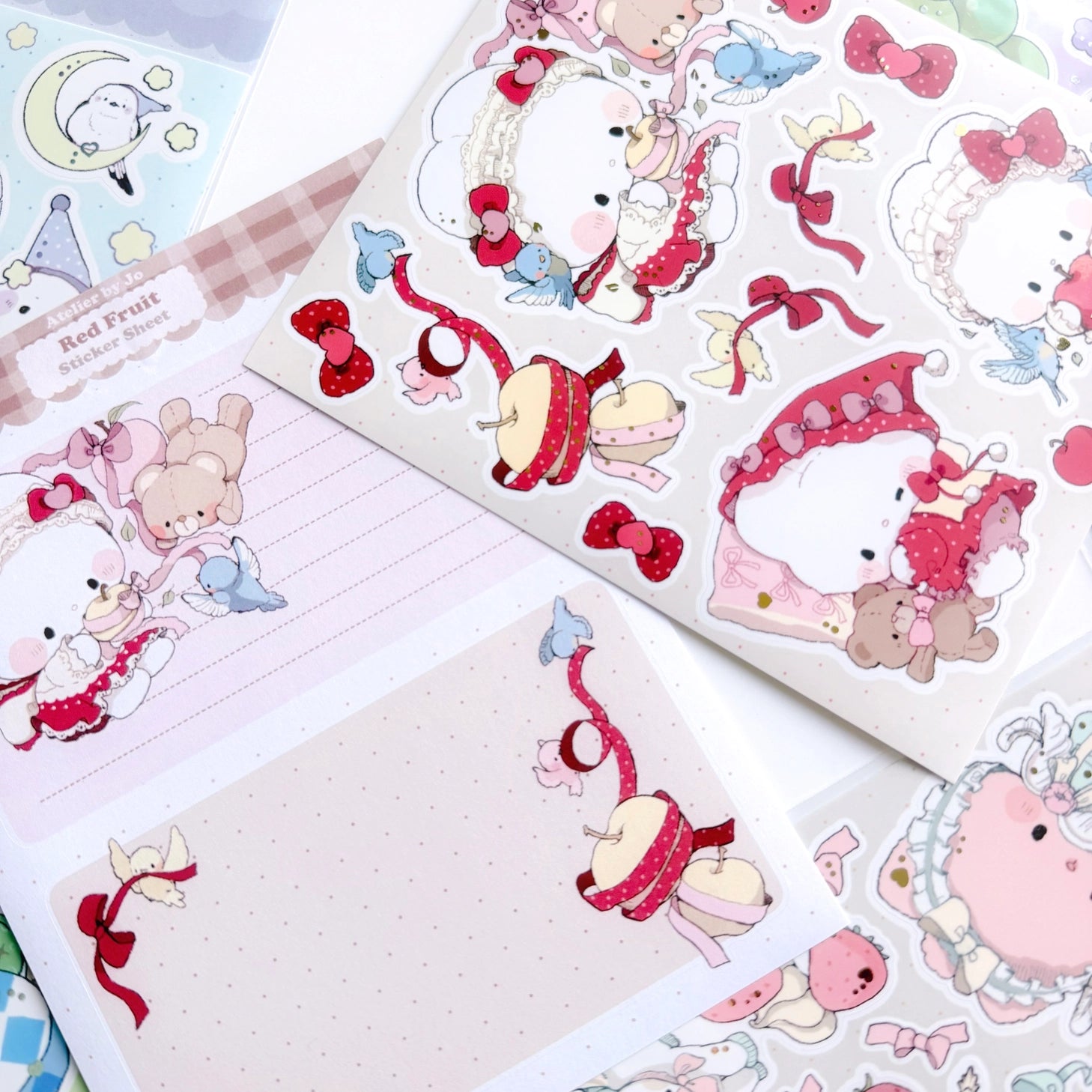Introducing larger stickers to be the center of focus in your journal spreads! These detailed, illustrated stickers will add a cozy flair to any journal.

Product details:

135 mm x 160 mm sticker sheet.
Matte with Foil
135 mm x 180 mm memo sticker sheet backing - writable.
