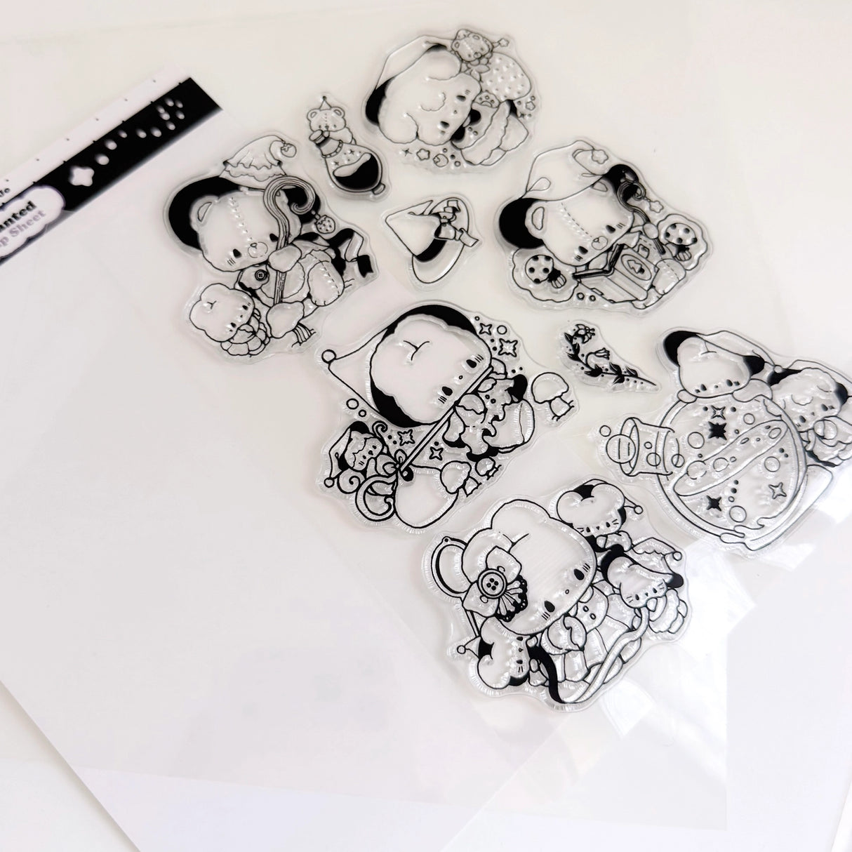 Introducing stamps that are easy to remove, clean, and store! Perfect for adding a finishing touch to your journal without adding bulk. Recommended to use in parallel with acrylic stamp blocks.