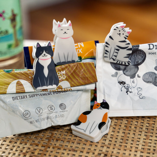 kittyぐっすグッズ Kitty Bag Clips – Kikkerland Design Inc