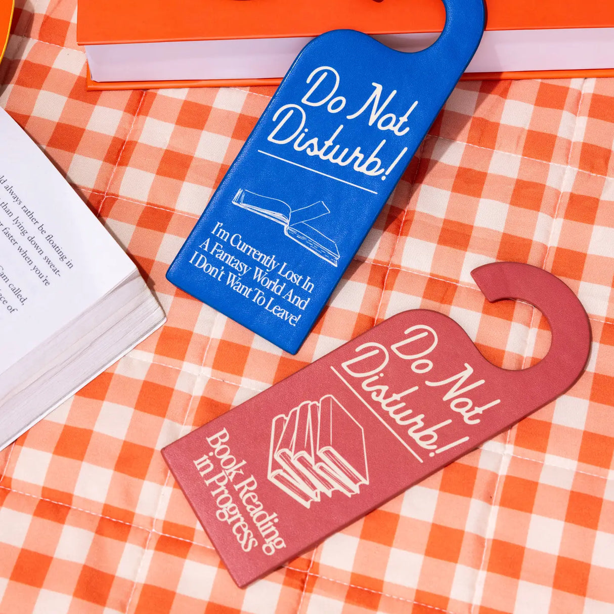 Do not disturb. Serious reading happening. This durable bookmark is made of leatherette and features a fun shape.

The details-
2.5 in. x 7 in.
Leatherette
Novelty shape
Door hanging hook