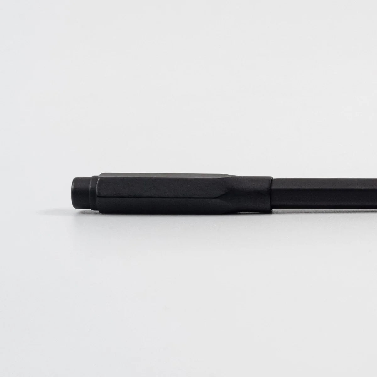 The Blackwing Point Guard is designed to ensure your Blackwing pencil gets wherever you’re going in one piece. Crafted out of lightweight, machined aluminum, the Point Guard goes over the point of your Blackwing pencil, keeping it safe in your bag, pocket, or pencil roll. The tip of your pencil “floats” inside the cap to protect your point against unexpected drops or jams.

Point Guards are available in matte black, matte white, bright gold, bright silver, or a mixed set of 3 (gold, silver, and black).