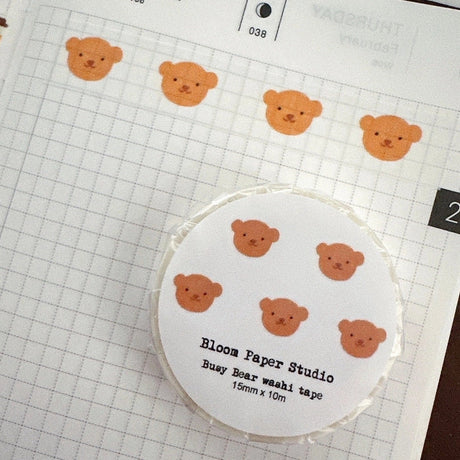 This tape has Bear on repeat! He's a busy busy bear.

Made with:
- washi paper
-15mm x 10m

Note: Colors on screen may appear slightly different on paper. By purchasing, you have acknowledged reading this disclaimer.