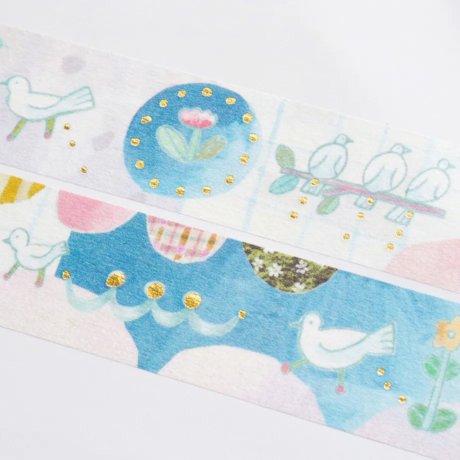 Cozyca Products - CHIHIRO SONODA Washi Tape - TORI no OTOSHIMONO

Washi tape by artist CHIHIRO SONODA, who is also known for embroidered works such as brooches and earrings. The shining gold foil-stamped "bird oyster" has a unique and cute design. Pay attention to the clear expression of the bird.

20mm wide x 5m long
