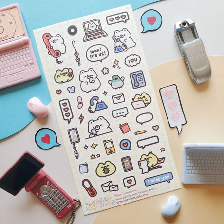☎️💌 Ring ring! @keziacreations’ adorable little buddies are here to deliver the sweetest messages straight to your heart! This kawaii crew is staying connected in the cutest ways - whether they’re chatting on rotary phones, typing away on laptops, or sending virtual hugs, these lovable pals are here to give a little extra love and are always just one call away!

Art by: @keziacreations