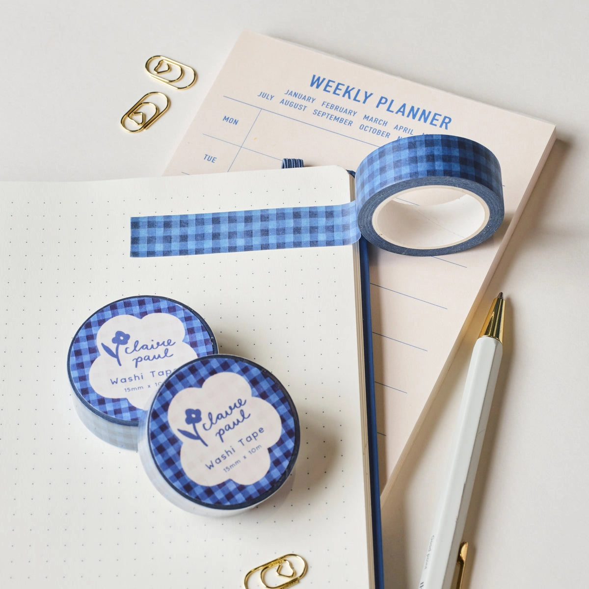 Claire Paul Washi Tape - Dark Blue Check

Washi tape in a blue check quilted pattern!

This paper masking tape is perfect for decorating your bullet journal and planners, scrapbooking &amp; gift wrapping. It'll add some fun and colour to any surface and is easy to peel off.

10m x 15mm