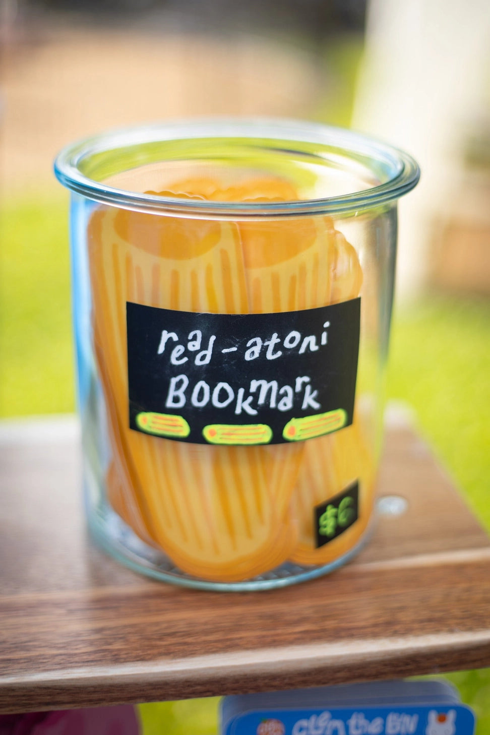 Read-A-Toni Pasta by Clem & Co.

It would be pre-pasta-rous if you didn’t get our Rigatoni bookmark. We are pasta-tive it will make you love to read-atoni even more!