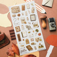 🍂📔 Little treasures for a beautifully creative day! @nicole_josephine’s charming sheet is filled with warm, nature-inspired stationery, from well-loved journals and taped-up photos to leafy keepsakes, tiny trinkets, and cozy desk essentials. This sheet feels like a quiet afternoon spent prettying a planner, documenting little moments, and tucking away memories for later.

Art by: @Nicole.josephine