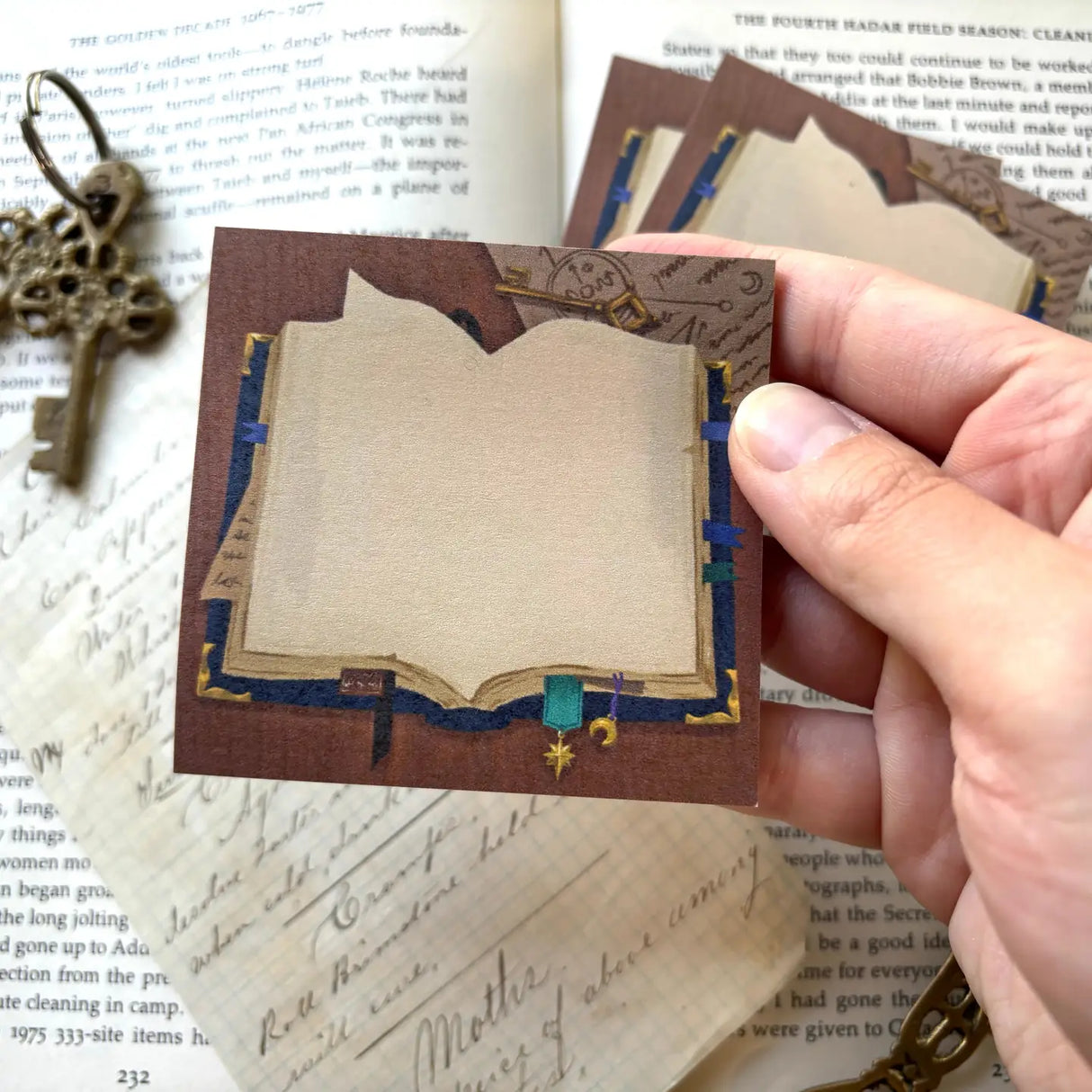 Creeping Moon Sticky Note Wizard Tome