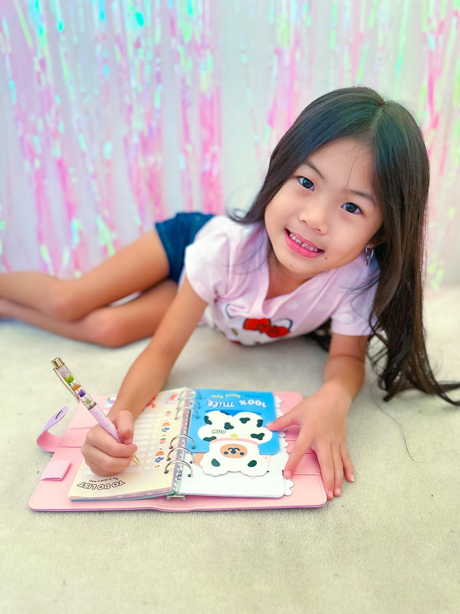 Cute Bear Planner A6 - Cozy Room