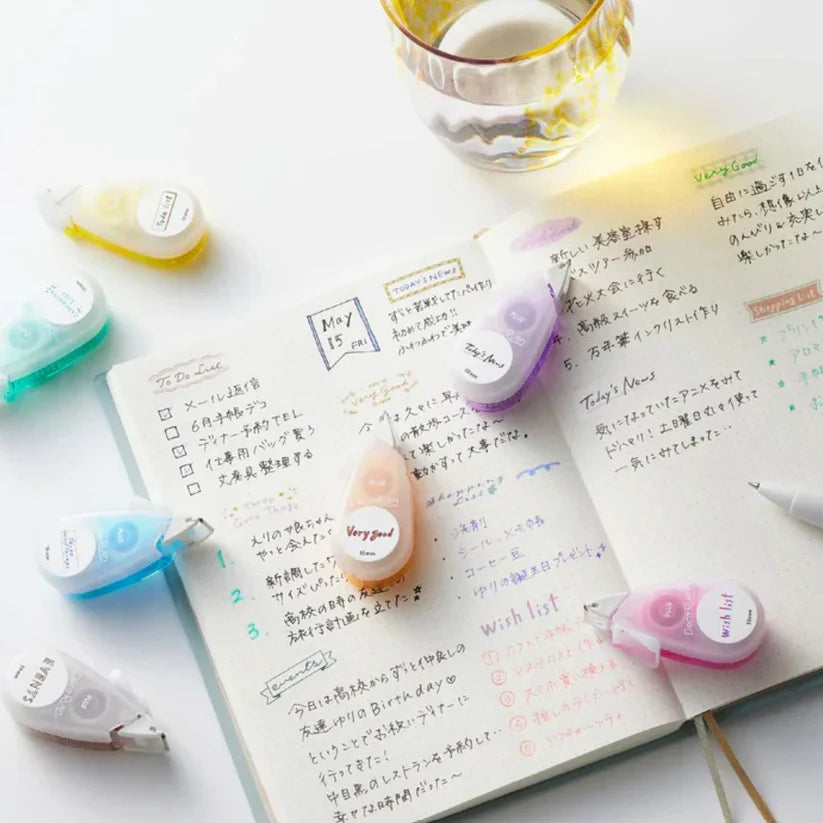 Perfect for adding flair to planners, journals, and cards, these tapes are a creative way to personalize your stationery. The tape dispensers also come with a flip-cap that ensures the tape stays secure and protected when stored in your pencil case. With the Deco Rush Topic Series bringing emphasis to daily events that partake in everyday life, it can be used fairy well in multiple occasions to help you spruce up your planning!