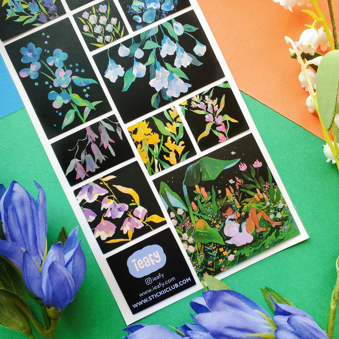 ✨🌻 Want the florals but are a creature of the shadows? @ieafy has got you covered! These gorgeous flowers’ colors pop against a night sky background. So go on ahead and keep it dark and mysterious.. while also enjoying a garden of color.

Art by: @ieafy