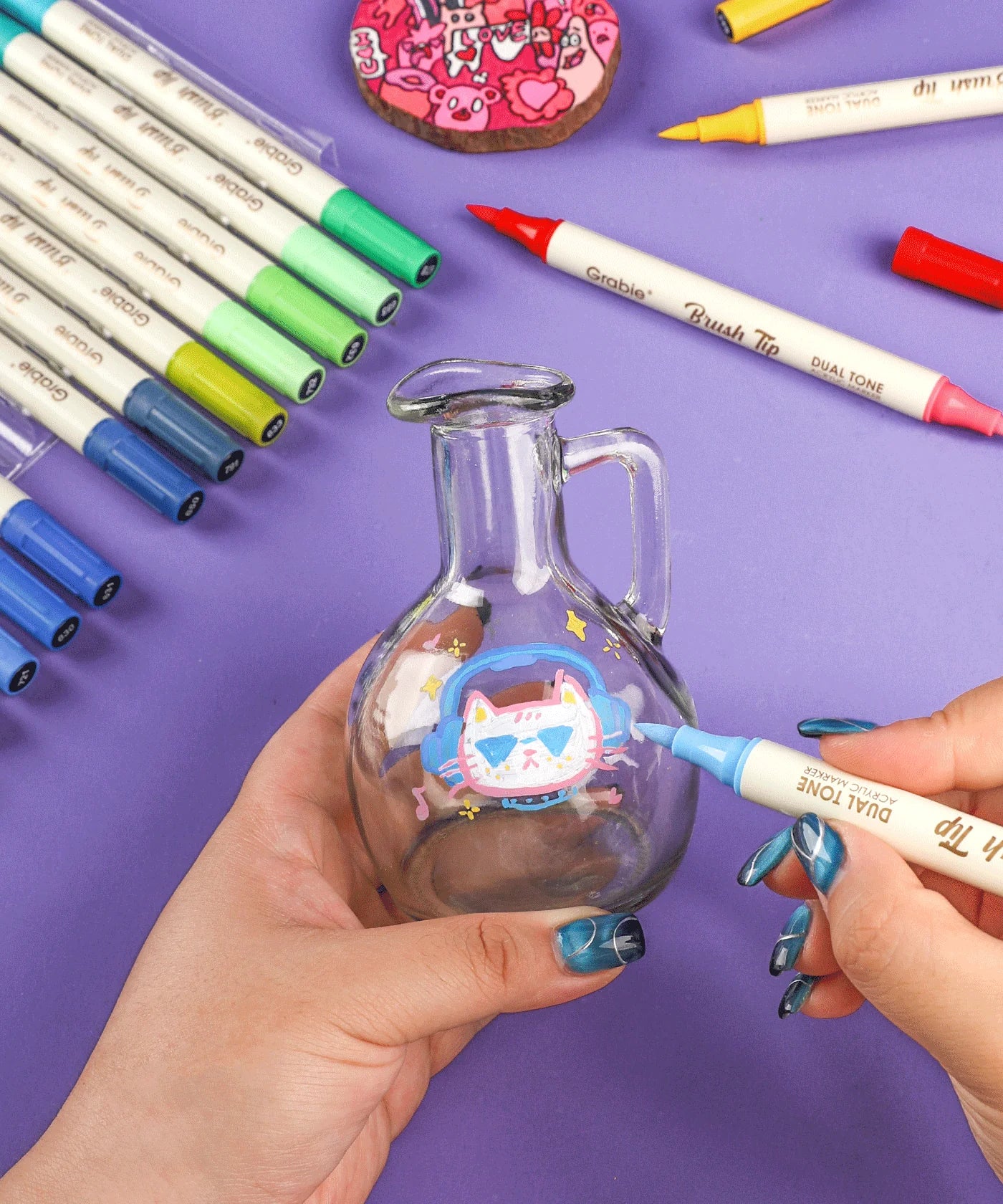 Unlock your creativity with the Grabie Dual Tip Marker Set! Experience premium Grabie Art Supplies featuring 36 dual-tip markers - among the best markers for coloring and artistic expression. Perfect for all artists, these high-quality Grabie Acrylic Brush Markers deliver stunning vibrancy and coverage.