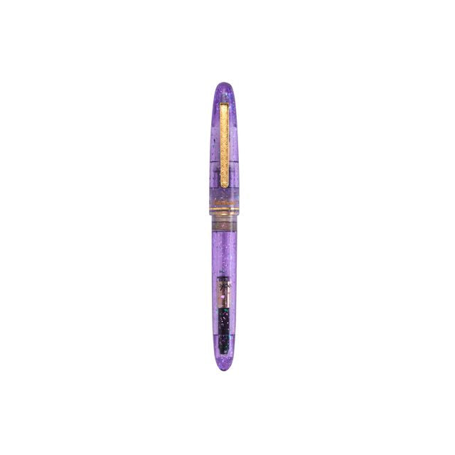 Esterbrook x Sakuradragon Sakura Street Estie Fountain Pen

Created with artist Cindy Duong of Sakuradragon, the Sakura Street Estie brings her imaginative illustrated world to Esterbrook's traditional Estie fountain pen. Its U.S.-blended material combines translucent purple with colorful glitter sparkle, while the custom clip is etched with Cindy's Sakura pattern. Dual Esterbrook and Sakuradragon engraving and a gold-plated converter finish the design. Each pen arrives in special packaging with Japanese gi