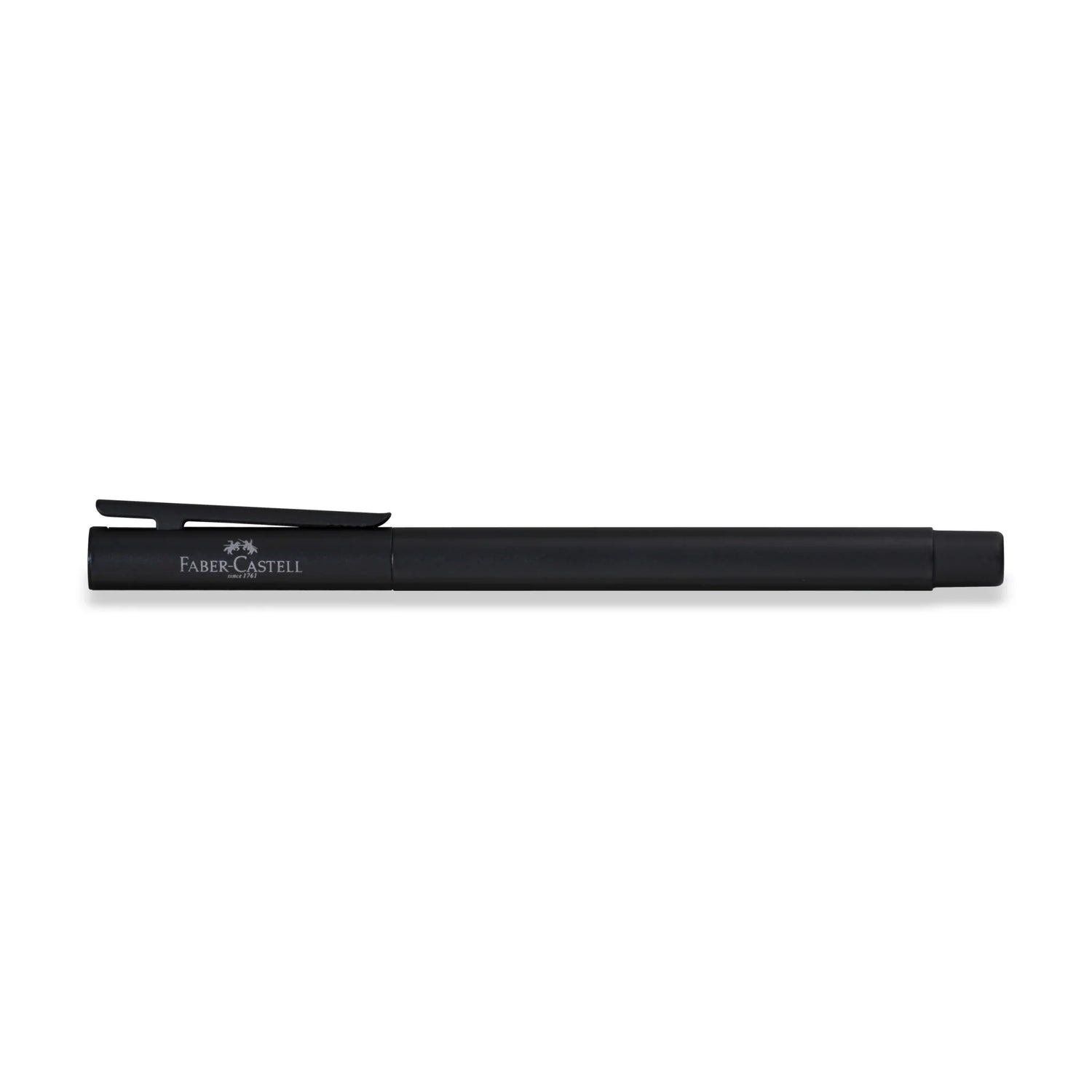 When it comes to design, young professionals and trend-setters who keep pace with the times have specific expectations: a sophisticated, modern look and a cool, smooth feel. This is where the Neo Slim comes in as it meets these very needs.