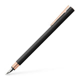 When it comes to design, young professionals and trend-setters who keep pace with the times have specific expectations: they expect a sophisticated and modern look. This is where the NEO Slim comes in as it meets these very needs: The NEO Slim Fountain Pen has a particularly slim barrel in a matte black lacquered finish, with rose gold trim.