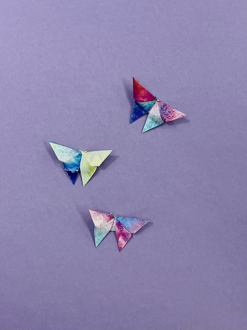 There's a colorfully illustrated, brand-new surprise on every page!

The newest book in Flow Magazine’s creativity series for kids, The Kids' Book of Craft Love is filled to the brim with engaging activities that invite the reader (ages 7 &amp; up) to tear out pages, cut and paste, assemble, sticker, build, and turn the two-dimensional sheets into three-dimensional wonders. Cut and fold a paper pencil pouch to hold all your art utensils. Fold a DIY adventure log notebook to take on your next adventure. Loop