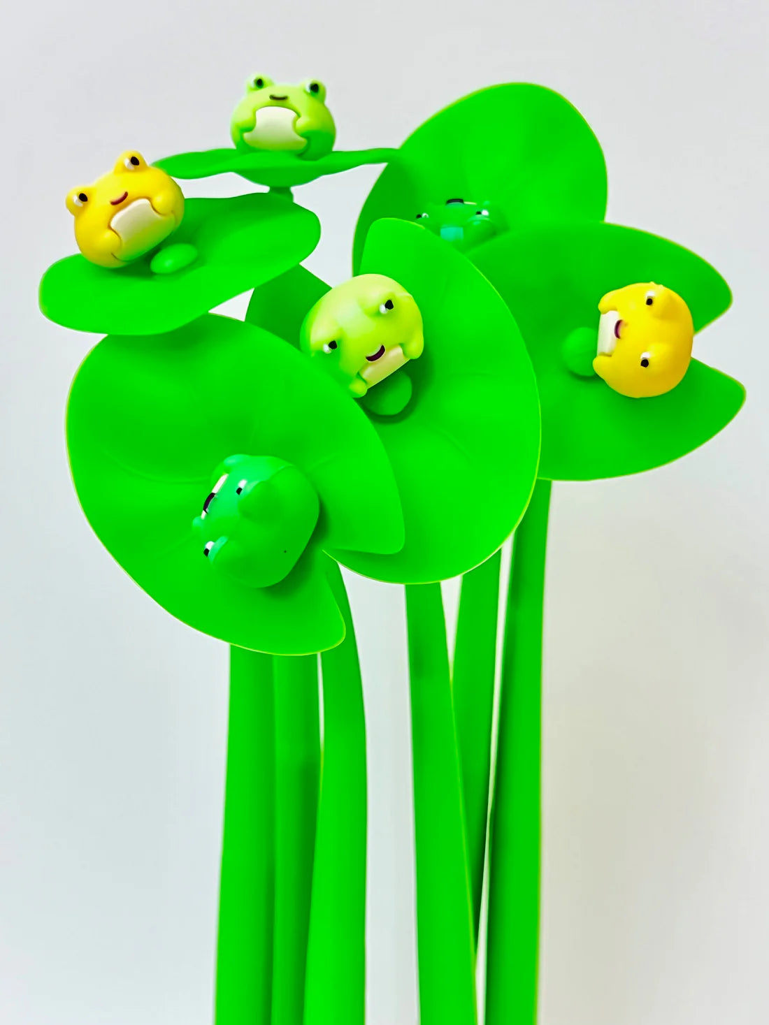 Frog Lily Wiggle Pad Gel Pen