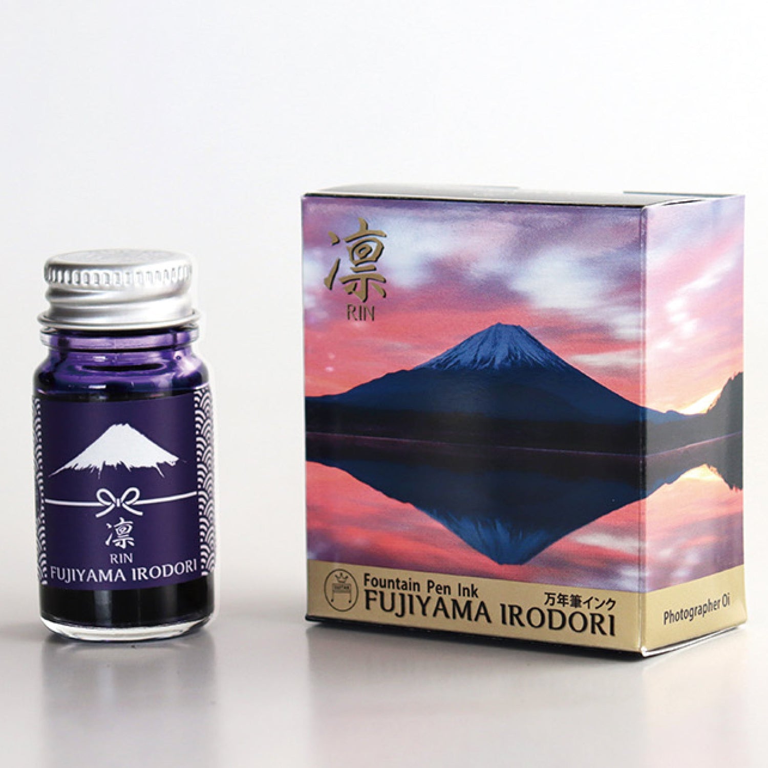 Mt. Fuji changes its expression in various ways depending on the season, weather, and time of day. Its beautiful and rich color landscape has had a great influence on culture and Japanese sensibilities. Expressing such a variety of expressions of Mt. Fuji and the delicate taste of traditional Japanese colors,
　
Loved by many people like Mt. Fuji
to become an ink that “connects” hearts and minds.
I made this with my wish. We created an ink.

Rin Purple - Beautiful magic hour sky. Dignified appearance mysteri