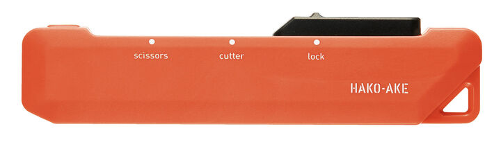 A handy pair of scissors with dual purposes!

Utilizes a sliding mechanism that doesn't require a covering.
By gently squeezing the handle and sliding it, you can instantly switch between "Cutter mode" and "Scissors mode" with one hand.

The "Cutter mode" allows opening cardboard boxes with the 3mm blade while the main blades are closed.

The "Scissors mode" allows cutting PP bands or clothing tags.

Allows easy opening by aligning the guide at the front of case to to cardboard box.

Features a strap hole f