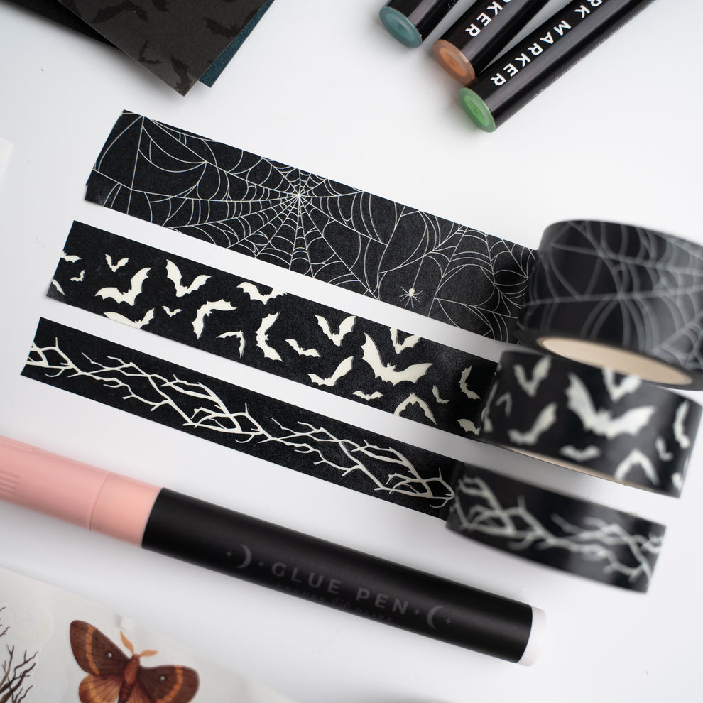 Archer and Olive Haunted Hollow Box 2025