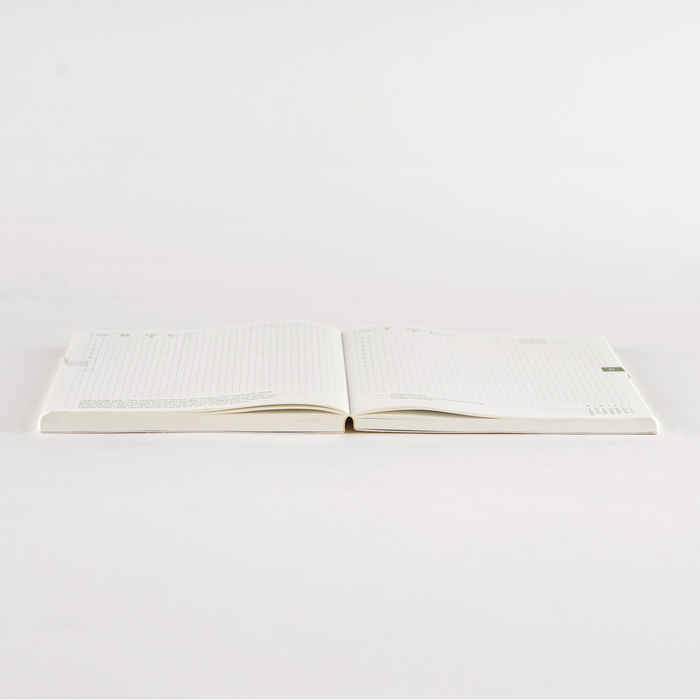 Hobonichi 2026 English Cousin Book [A5/Jan Start/Mon Start]