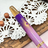 For 35 years, Kin Chi has been part of countless writing moments, each stroke as soft as moonlight and as fluid as starlight.

To honor this milestone, Kin Chi introduces the 35th‑anniversary Pilot Capless Starry Moon. Its pink‑to‑purple gradient, paired with matte gold moon and star motifs, reflects the quiet brilliance of the night sky and celebrates Kin Chi’s luminous 35‑year journey.
