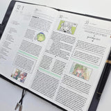 A Guide to Penmanship & How to Journal Minimally with Nelli from Munchieko