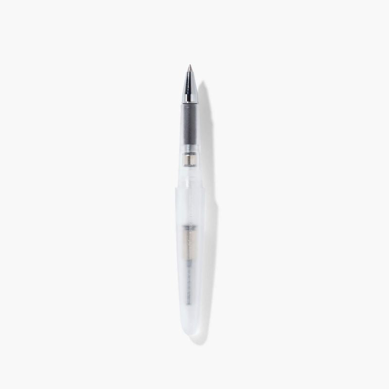 A pen that evokes the texture of frosted glass. Its translucency reveals the internal mechanism as an aesthetic feature. Careful consideration of form and colour palette ensures an elegant presence, even when not in use.&nbsp;

The pen is equipped with thoughtful functionality, including an extended grip section and a screw cap designed for quick access with minimal turns. The visible ink level allows for easy refills.

0.5mm
Includes converter