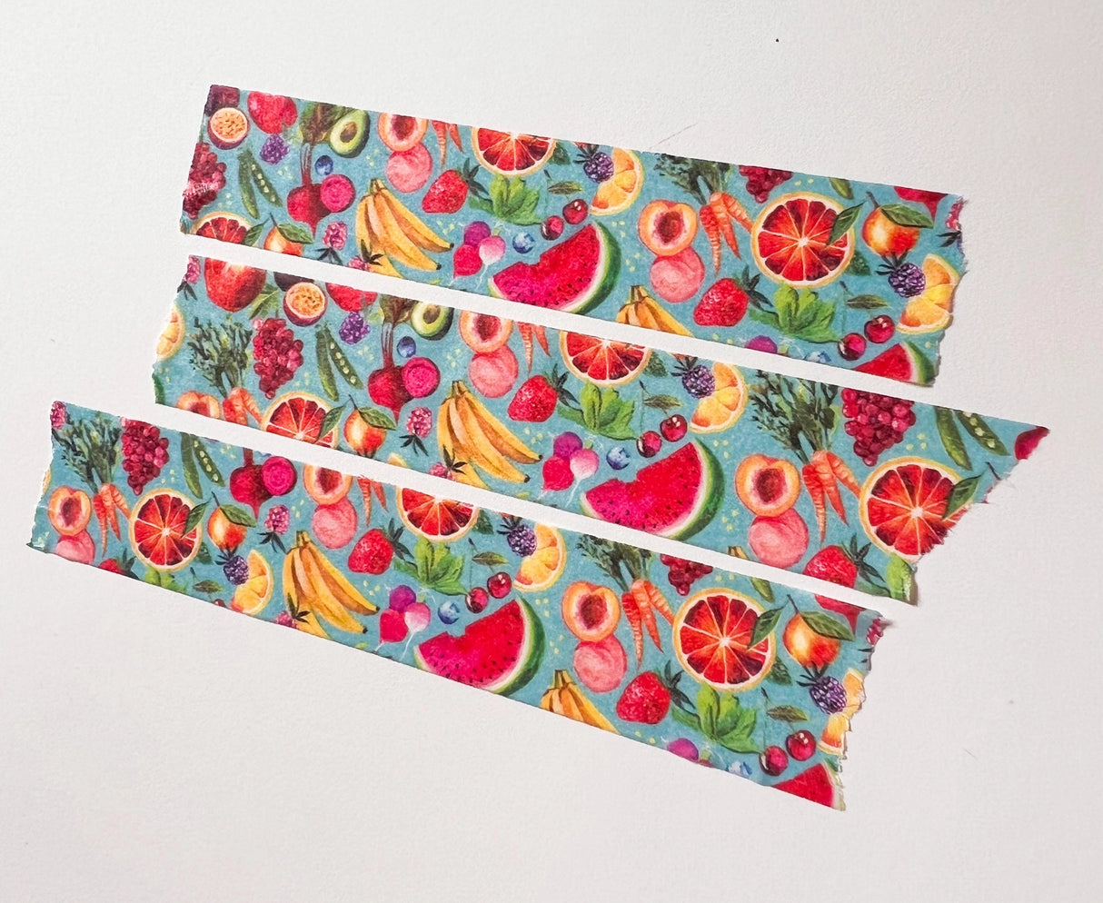 There are so many uses for washi tape! You can use it for scrapbooking, gift wrapping, and even home decor projects :) Add some extra charm to your letter-writing, use it to tack up photos... the possibilities are endless!

Details:

* Traditional washi tape, printed on rice paper
* Each roll is 15mm wide, 10m long, and the pattern reprints every 350mm.
* Semi-transparent&nbsp;