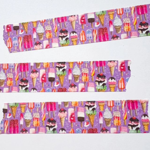 There are so many uses for washi tape! You can use it for scrapbooking, gift wrapping, and even home decor projects :) Add some extra charm to your letter-writing, use it to tack up photos... the possibilities are endless!

Details:

* Traditional washi tape, printed on rice paper
* Each roll is 15mm wide, 10m long, and the pattern reprints every 350mm.
* Semi-transparent&nbsp;