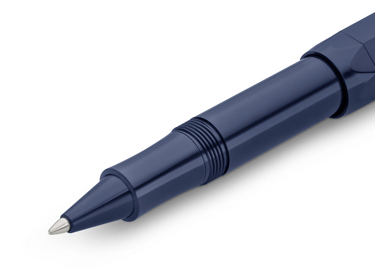 Kaweco CLASSIC SPORT Gel Roller Navy

The rollerball in the color navy captivates with a deep, saturated blue. The color name was coined by the dark blue uniforms of the British Royal Navy officers of the 17th century. It makes us dream of the vastness of the sea and promotes our inspiration.