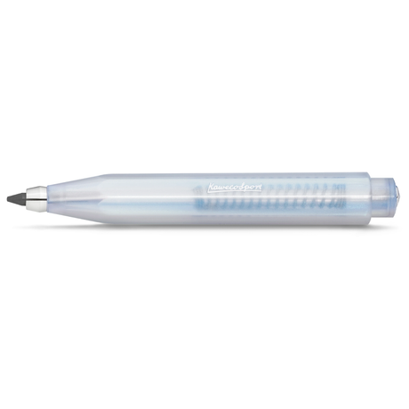 Mysterious as the moon

Houston, we have a new series: the new LUNAR SPORT takes its first steps into the Kaweco standard range. Now the series sparkles again in two more magical nuances: While our Shadow Blue is reminiscent of mysterious galaxy nebulae in the space depths, the Light Blue shines with its more subtle and gentle properties, like forget-me-nots in full bloom.

Both are imbued with an intriguing, iridescent color change that makes the blue and purple hues dance on the surface of the pencil, dep