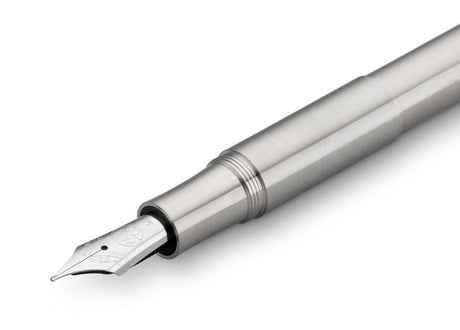 A first-class tool for the art of writing: The robust model made of solid stainless steel is ergonomically held in hand. The minimalist design gives the writing instrument a unique elegance.

Due to the model's high weight, the writing device presses easily onto the paper and promotes the writing flow. This feature allows you to write particularly long and comfortably. Besides, the Supra offers different screwing options. For example, the fountain pen's weight and length can be optimally adapted to one's ha