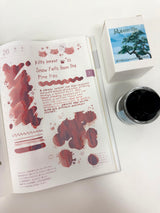 Kitty Inkpot Snow Falls From the Pine Tips in the Wind Ink 风落松梢雪 (2025 Winter Limited Edition) Top View
