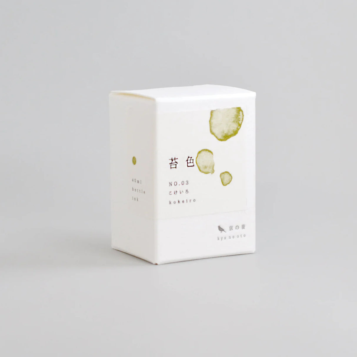 The tastefulness of moss-covered old trees and garden stones can be seen in many Kyoto gardens. They are symbols of the aesthetic sense of wabi-sabi, and the resulting moss color gives a glimpse of Kyoto culture.