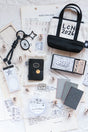 It’s a mini journal set!
There are two cover colors available, however this listing is specifically for the black cover.
This set includes:
mini tote bag*1/ star charm*1/ black mini leather journal*1/
mini brass journal charm*1/ mini notepad A*1/ Vintage number label sticker roll-white*1/
mini journal inserts*4/ mini ticket stamp set A*1