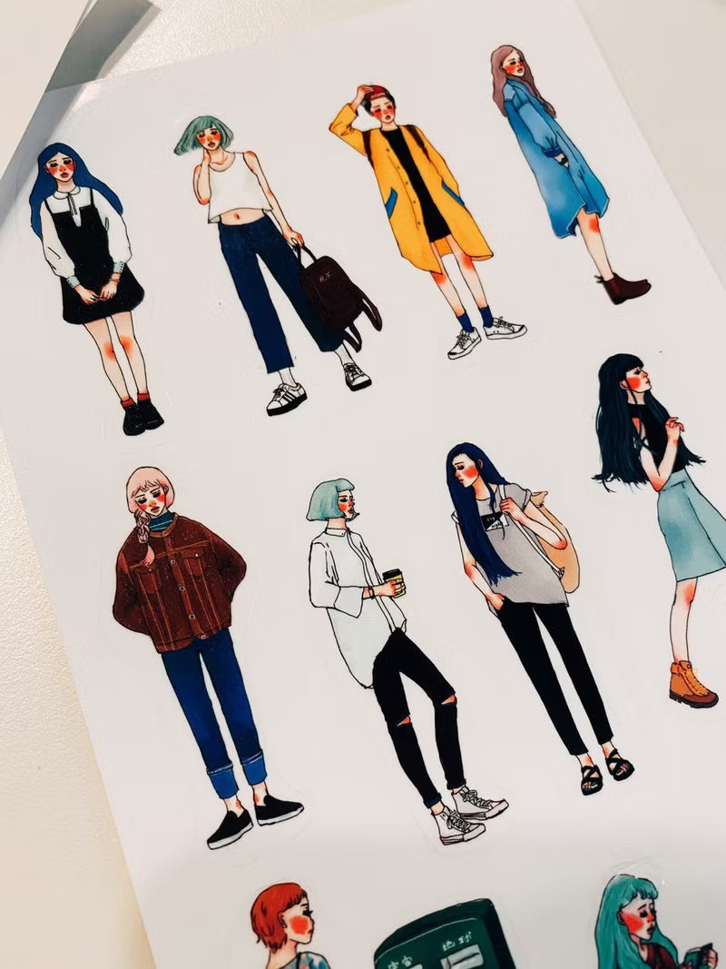 La Dolce Vita - 10th Anniversary Transparent Sticker Set 5 Pieces

Patterns from the past five years have been selected to make this clear sticker set! All 5 sheets include different artwork.&nbsp;

Completely transparent and precut so you can tear it off directly!


Packed in a chain bag

Transparent white ink 80g sticker