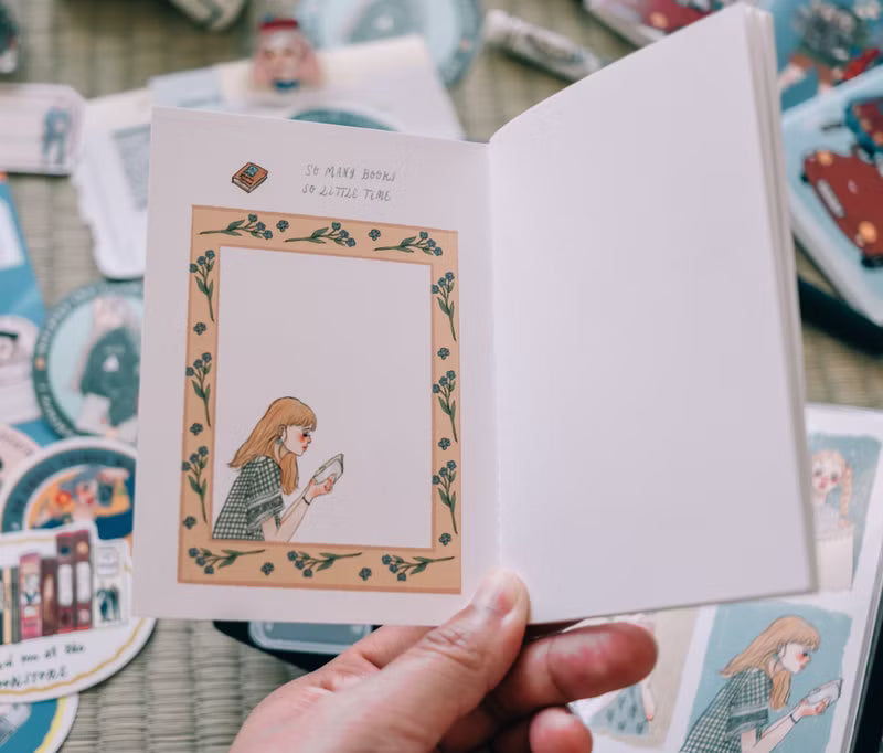 La Dolce Vita - Bookstore Life Passport Size Notebook